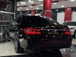 Mercedes E 300-11
