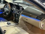 Mercedes E 300-16