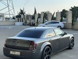 Chrysler 300C-9