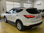 Hyundai Santa Fe-10