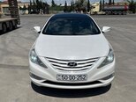 Hyundai Sonata-13