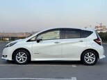 Nissan Note-5