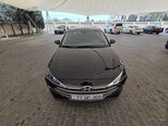 Hyundai Elantra-3