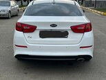 Kia K5-4