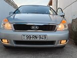 Kia Carnival-1