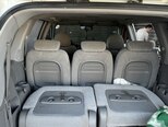 Kia Carnival-8