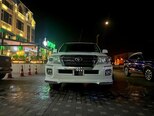 Toyota Land Cruiser-11