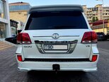 Toyota Land Cruiser-5
