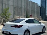 Hyundai Elantra-5