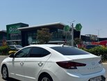 Hyundai Elantra-4