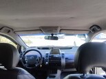 Toyota Prius-12