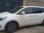Kia Carnival-2