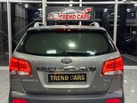 Kia Sorento-9