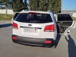 Kia Sorento-6