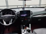 Kia Sorento-13