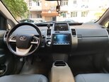 Toyota Prius-8