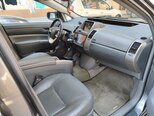 Toyota Prius-9