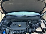Hyundai Elantra-16