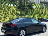 Hyundai Elantra-5