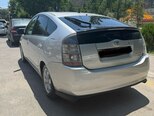 Toyota Prius-8