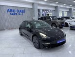 Tesla Model 3-3