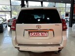 Toyota Land Cruiser Prado-8