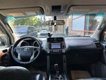 Toyota Land Cruiser Prado-13
