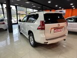 Toyota Land Cruiser Prado-9
