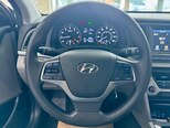 Hyundai Elantra-9