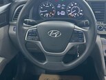 Hyundai Elantra-11
