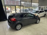 Kia Rio-13