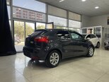 Kia Rio-12