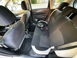 Nissan Note-7