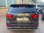 Kia Sorento-8