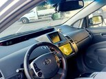 Toyota Prius-12