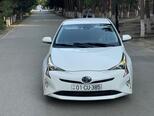 Toyota Prius-3