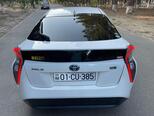 Toyota Prius-14