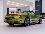 Bentley Continental GTC-6