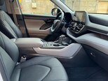 Toyota Highlander-12
