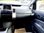 Toyota Prius-8