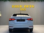 Hyundai Accent-4
