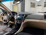 Hyundai Sonata-14
