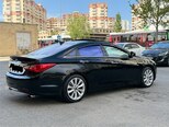 Hyundai Sonata-5