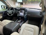 Toyota Land Cruiser-14