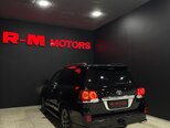 Toyota Land Cruiser-8