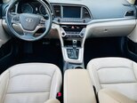 Hyundai Elantra-8