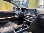 Hyundai Sonata-13