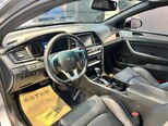 Hyundai Sonata-16