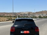 Porsche Cayenne-2