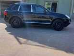 Porsche Cayenne-4